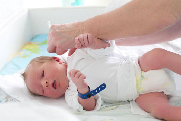 海外生子流程是什么？这里有详细的赴加生子攻略