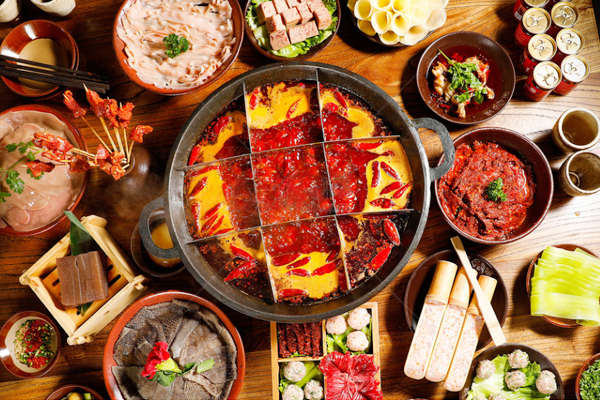 1762328627262971.jpg 赴加产子火锅解馋指南:安全与美味并重