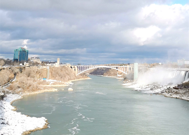 国人热衷去加拿大生小孩的深层考量
