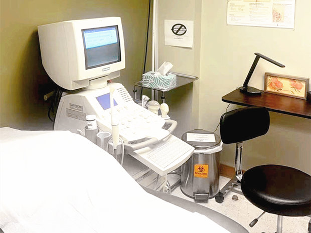 赴加生子陪产：宝爸的全方位“守护指南”
